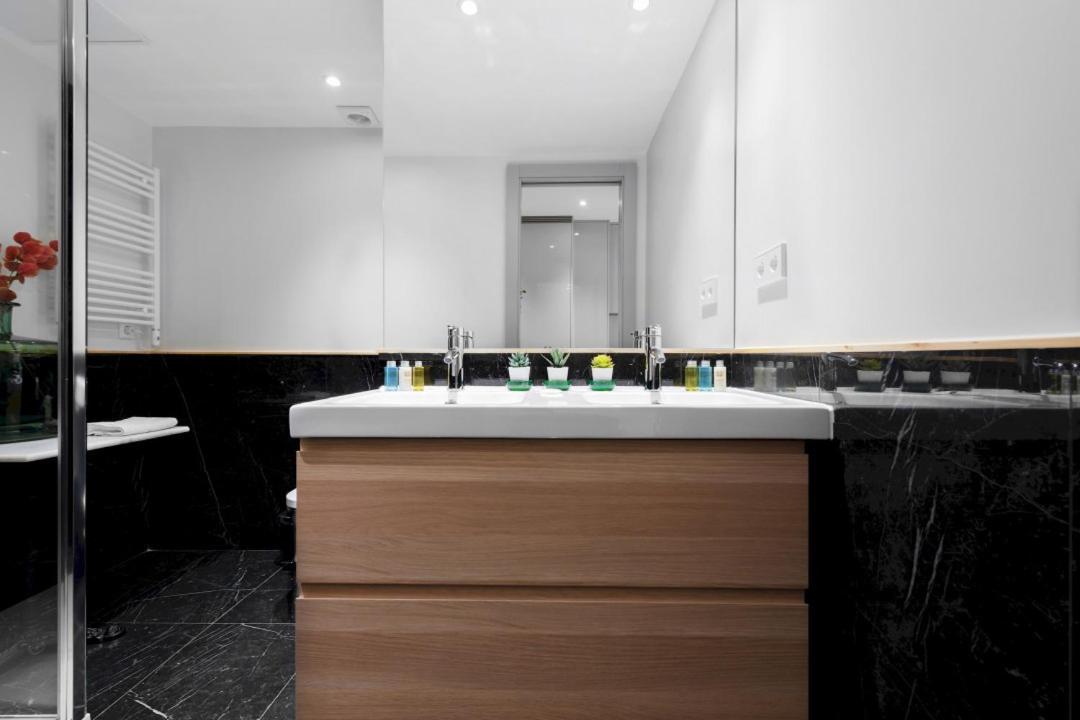 2 Bedrooms 1 Bathroom Furnished - Justicia - Executive Style - Mintystay Μαδρίτη Εξωτερικό φωτογραφία